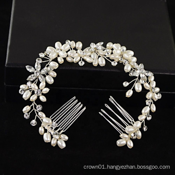 Handmade fashional wedding hair combs made by pearl and crystals